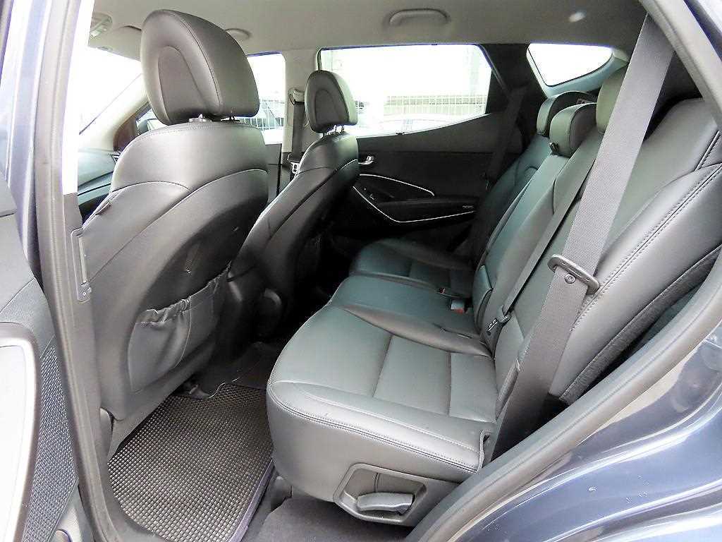 HYUNDAI Santa Fe - Vista 6