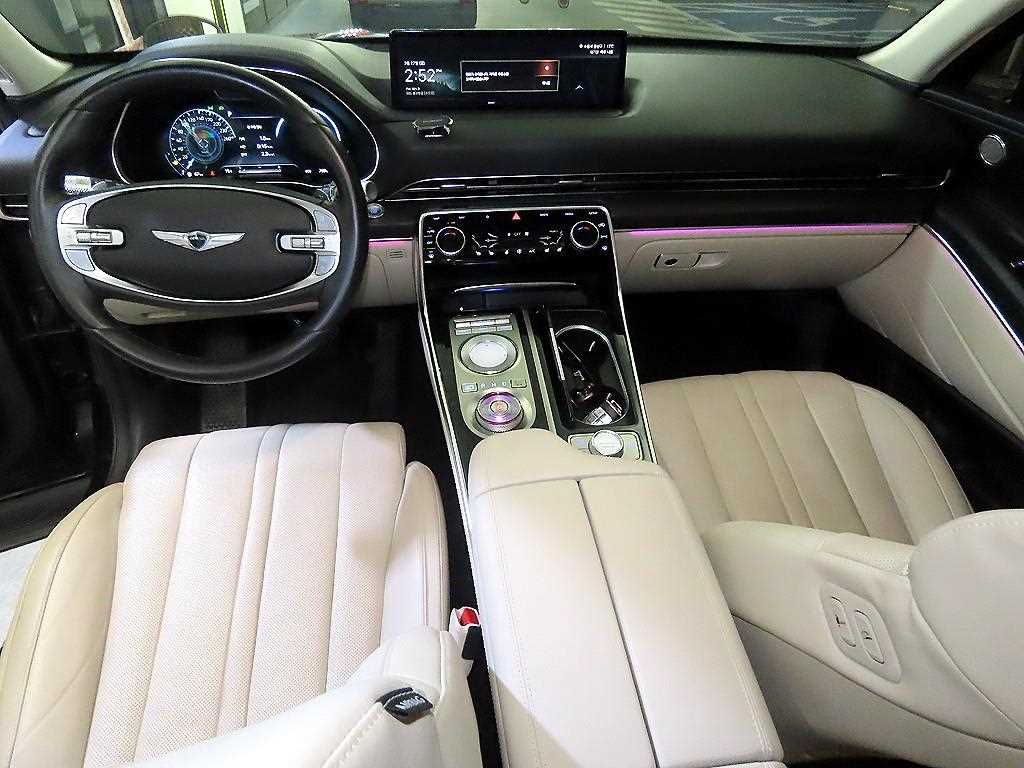 Genesis GV80 - Vista 10