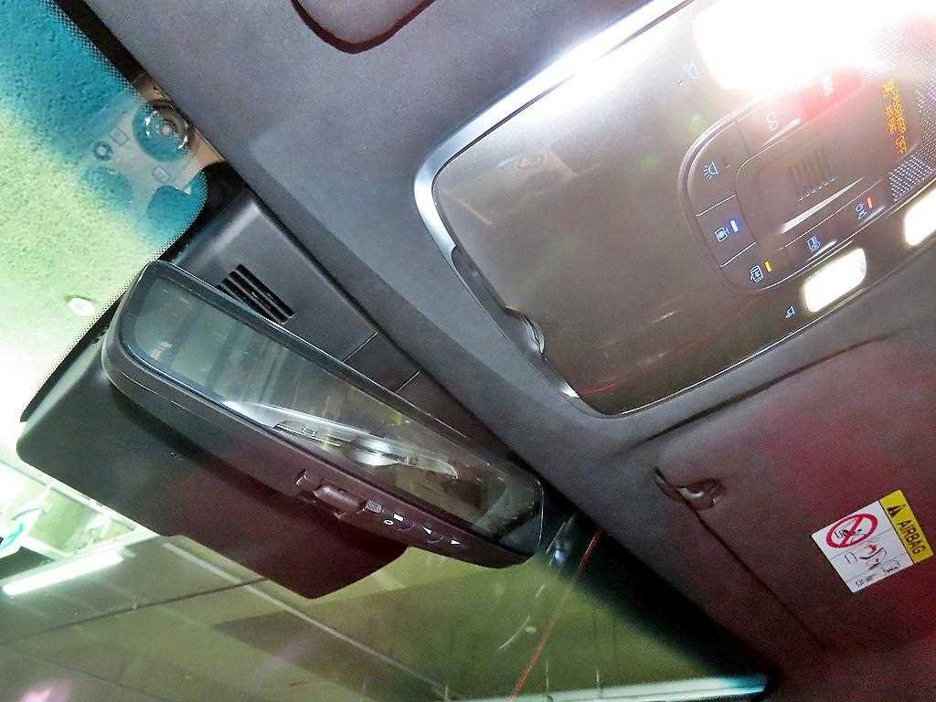 Genesis GV70 2025 Blanco - Importación desde Corea - HF Imports Iquique - Foto 14