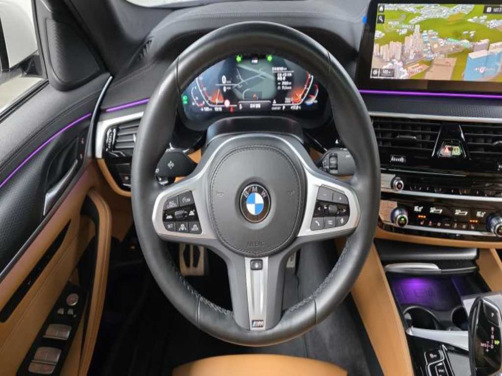 BMW 5 Series 2022 - Importación desde Corea - HF Imports Iquique - Foto 13