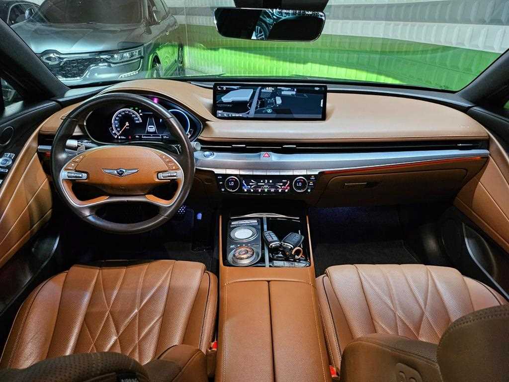 Genesis G80 - Vista 8