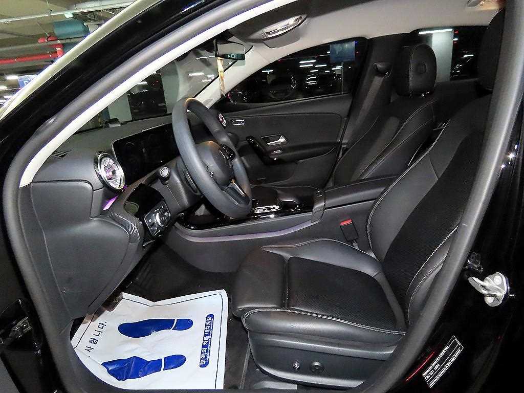 Mercedes Benz A Class - Vista 6