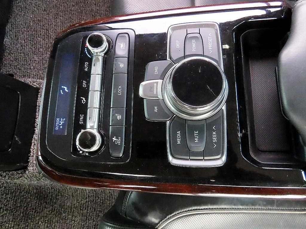 Genesis EQ900 2016 Negro - Importación desde Corea - HF Imports Iquique - Foto 16