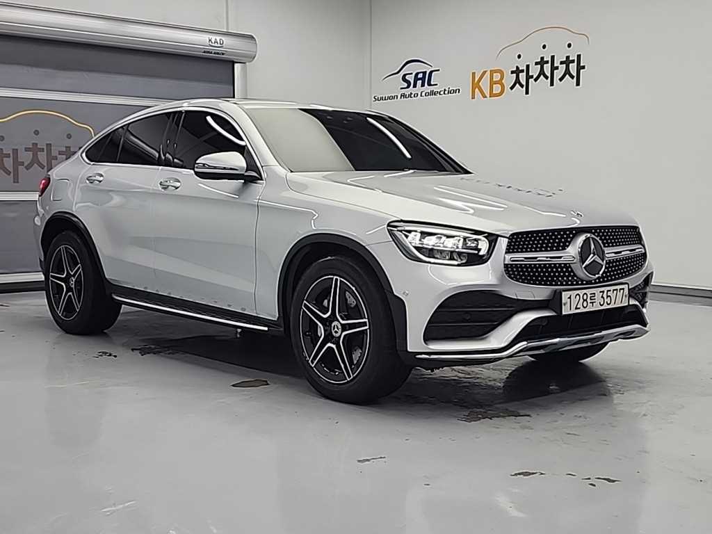 Mercedes Benz GLC Class - Vista 4