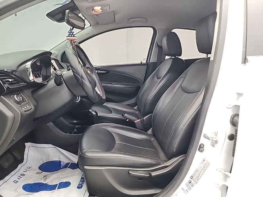 Chevrolet Spark - Vista 11