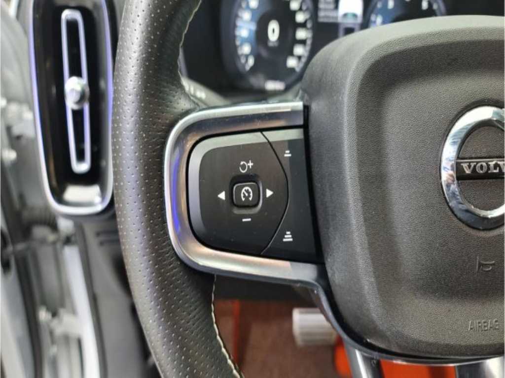 Volvo XC40 2021 - Importación desde Corea - HF Imports Iquique - Foto 14