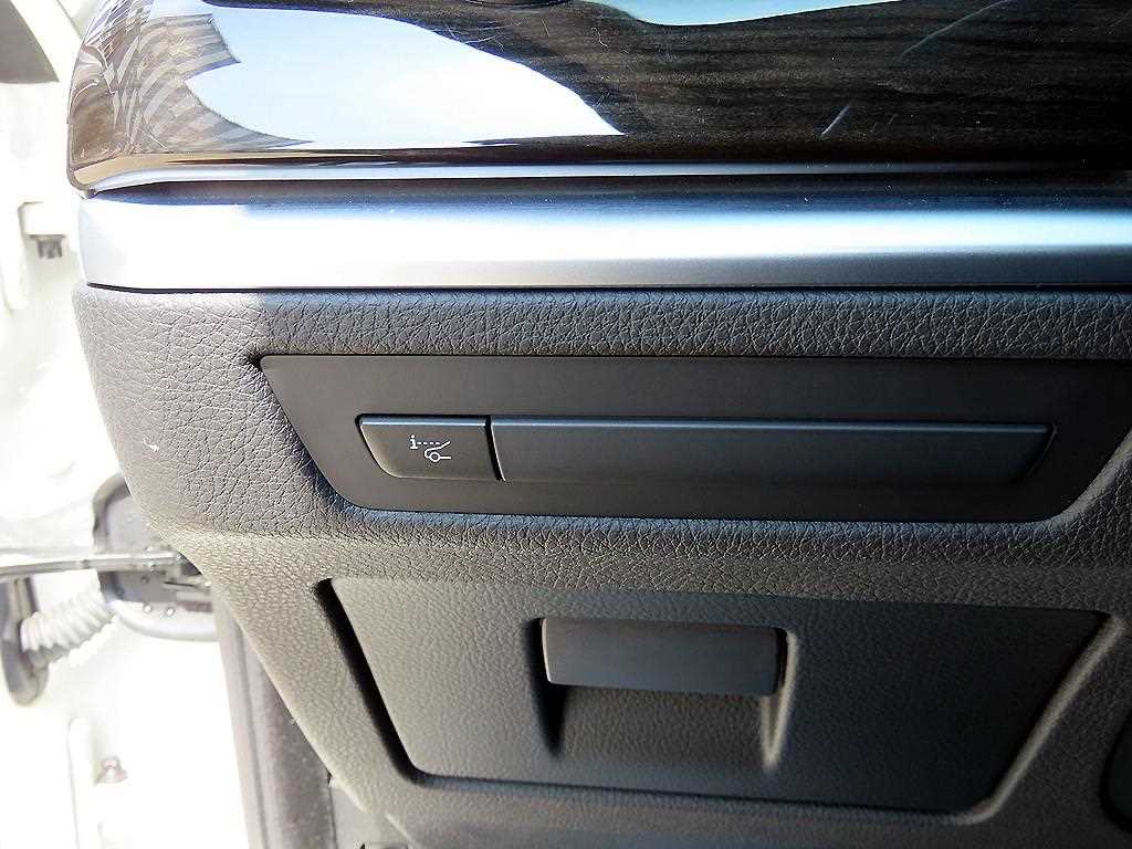 BMW Gran Turismo 2016 Blanco - Importación desde Corea - HF Imports Iquique - Foto 13