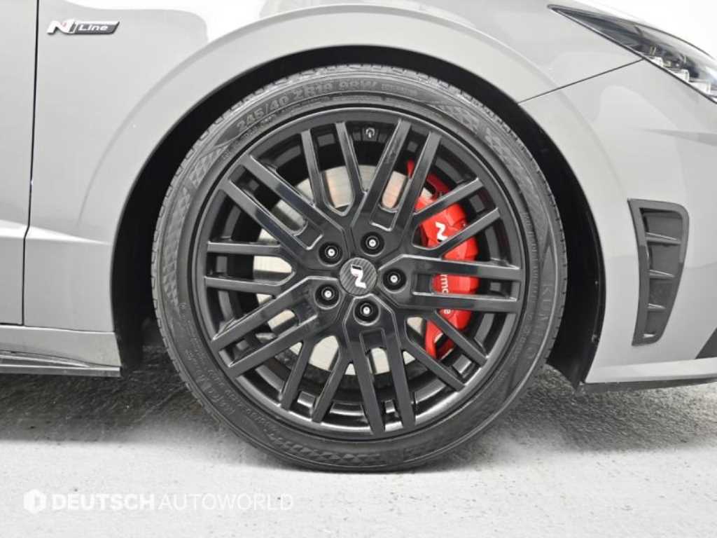 HYUNDAI Sonata - Vista 6