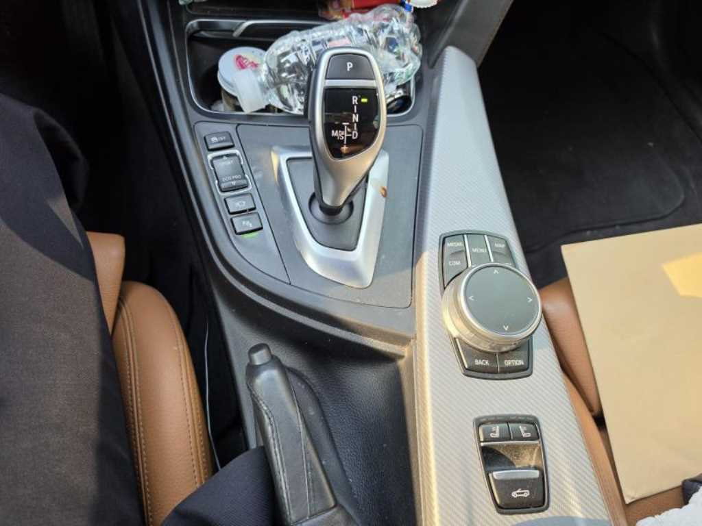 BMW 4 Series - Vista 9