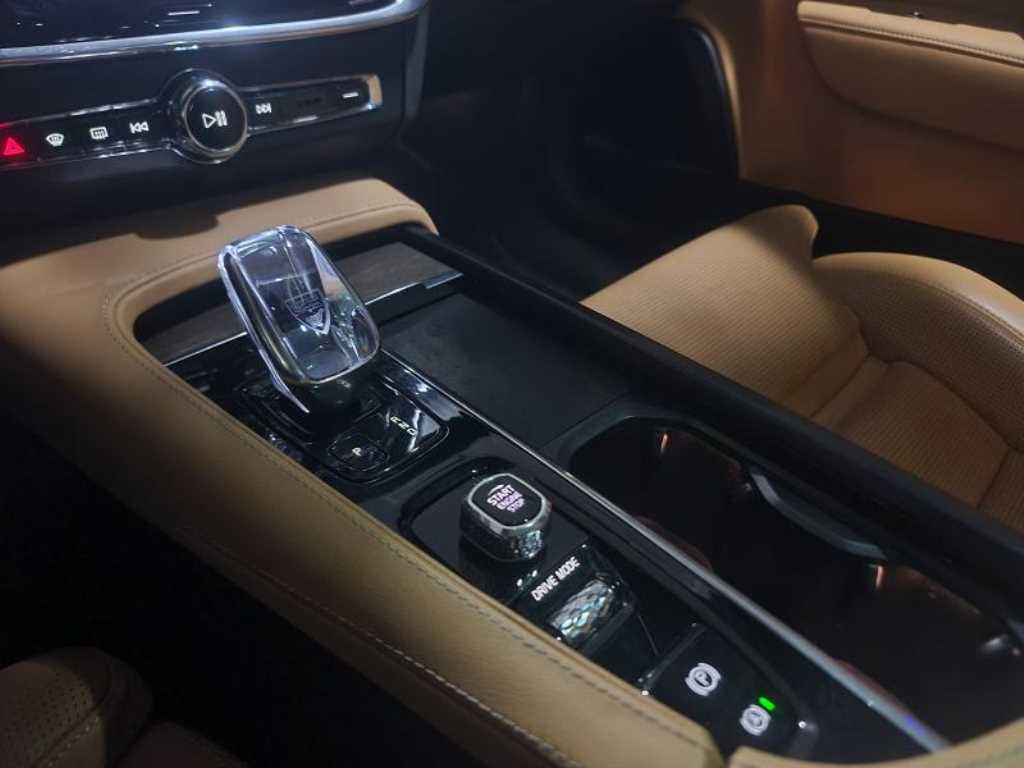 Volvo S90 2021 Negro - Importación desde Corea - HF Imports Iquique - Foto 15