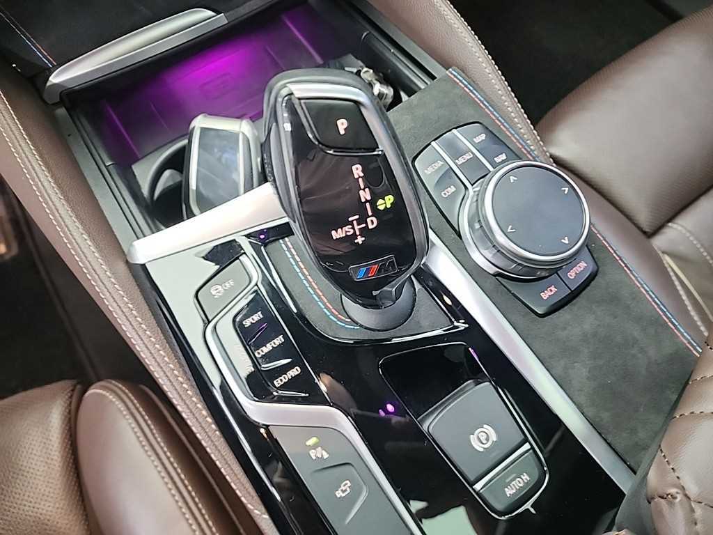 BMW 5 Series - Vista 8