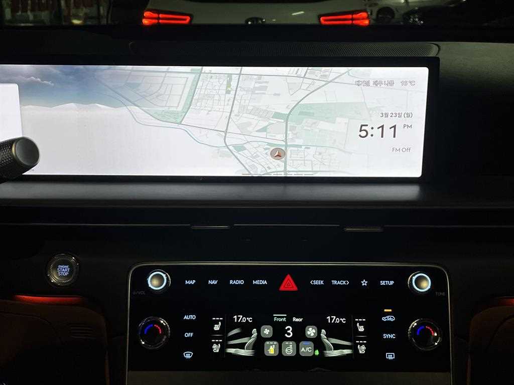 Genesis GV80 - Vista 9