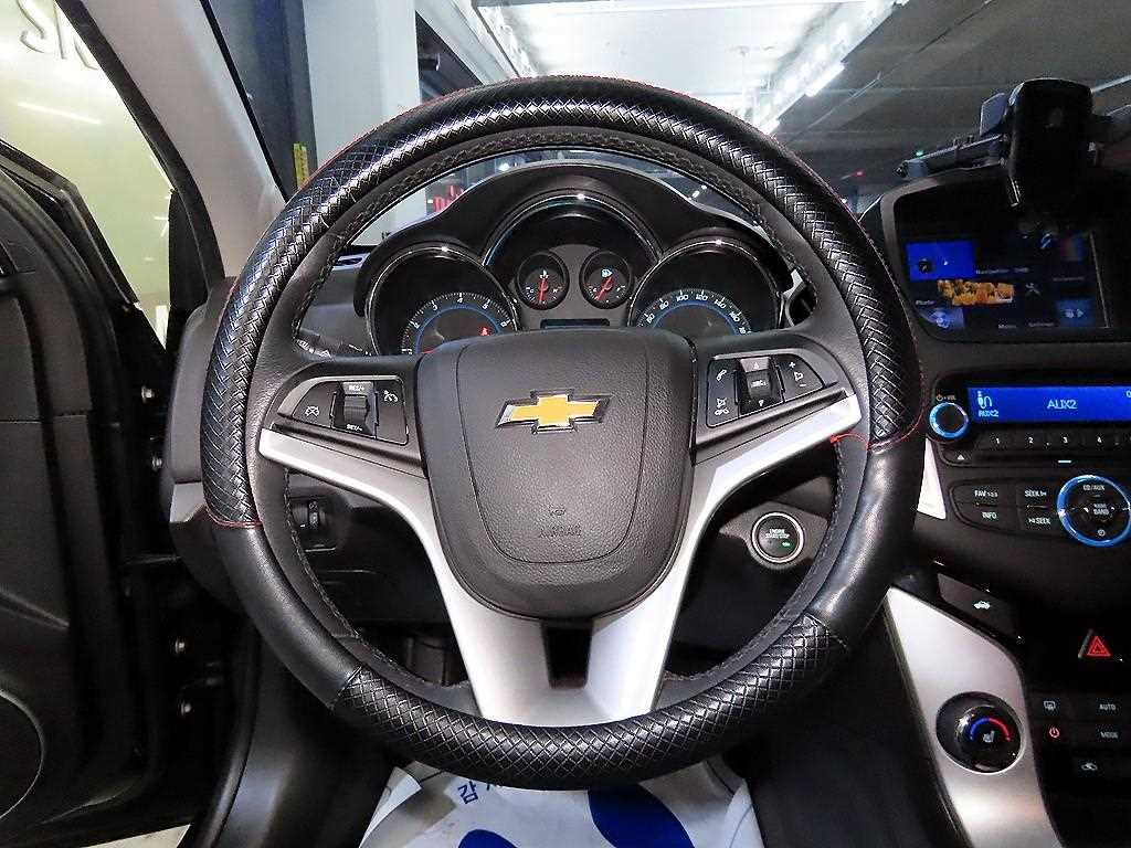 Chevrolet Cruise - Vista 8