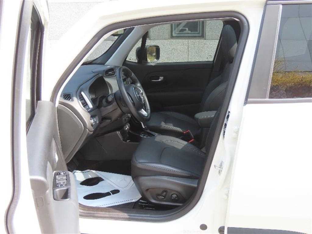 Jeep Renegade 2023 - Importación desde Corea - HF Imports Iquique - Foto 13