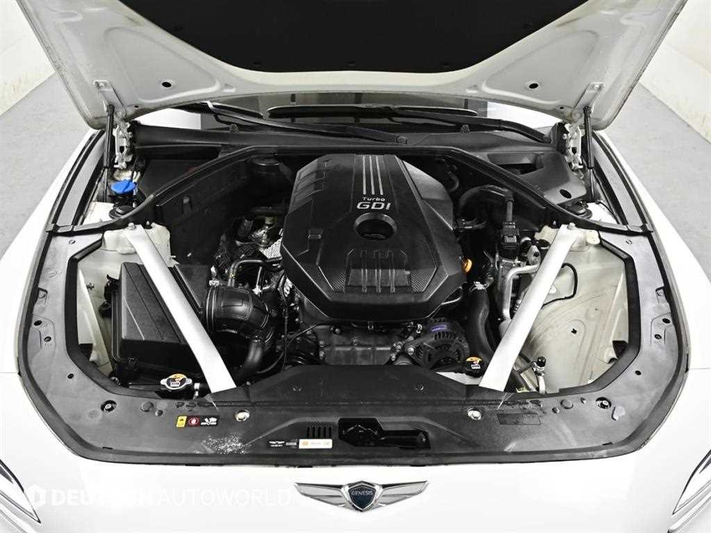 Genesis G70 - Vista 6