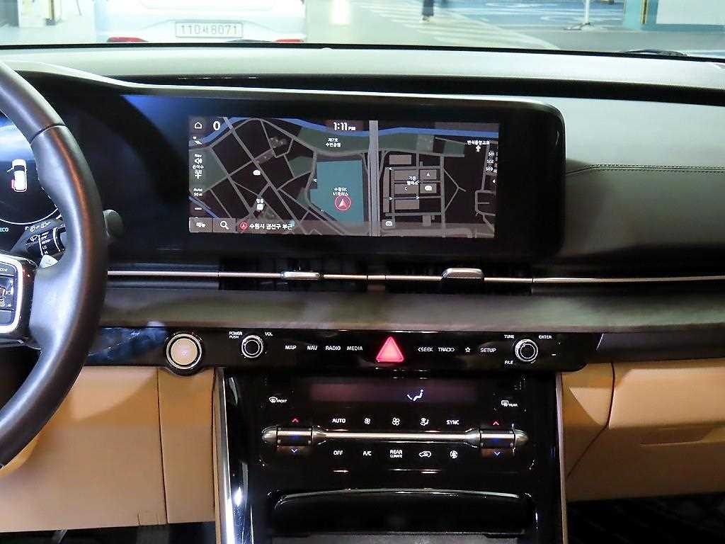 KIA Carnival - Vista 11