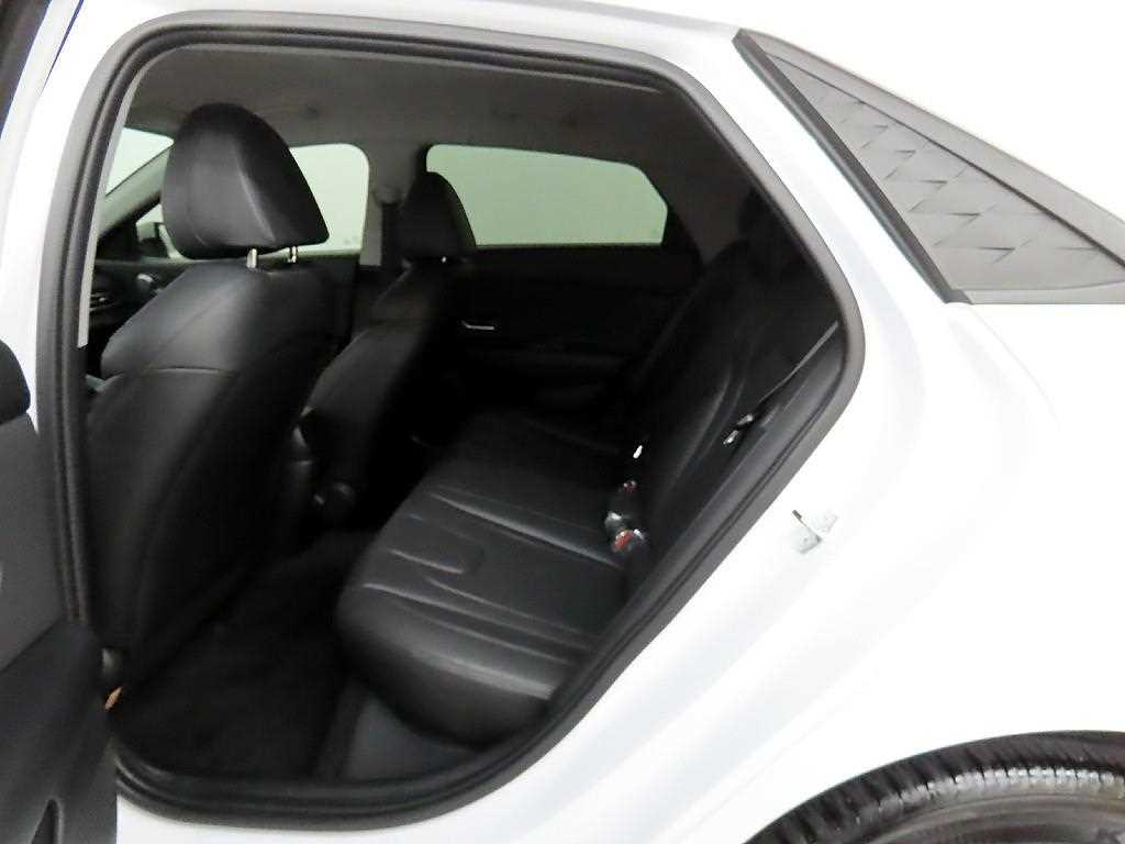 HYUNDAI Avante - Vista 6