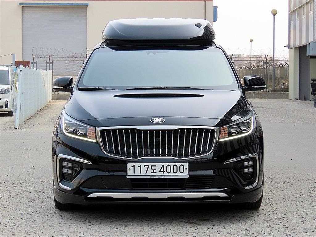 KIA Carnival 2020 Negro - Importación desde Corea - HF Imports Iquique - Foto 1