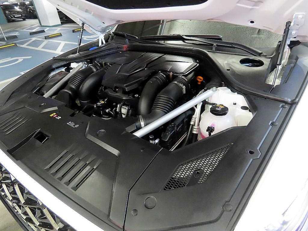 Genesis GV70 2025 Blanco - Importación desde Corea - HF Imports Iquique - Foto 19