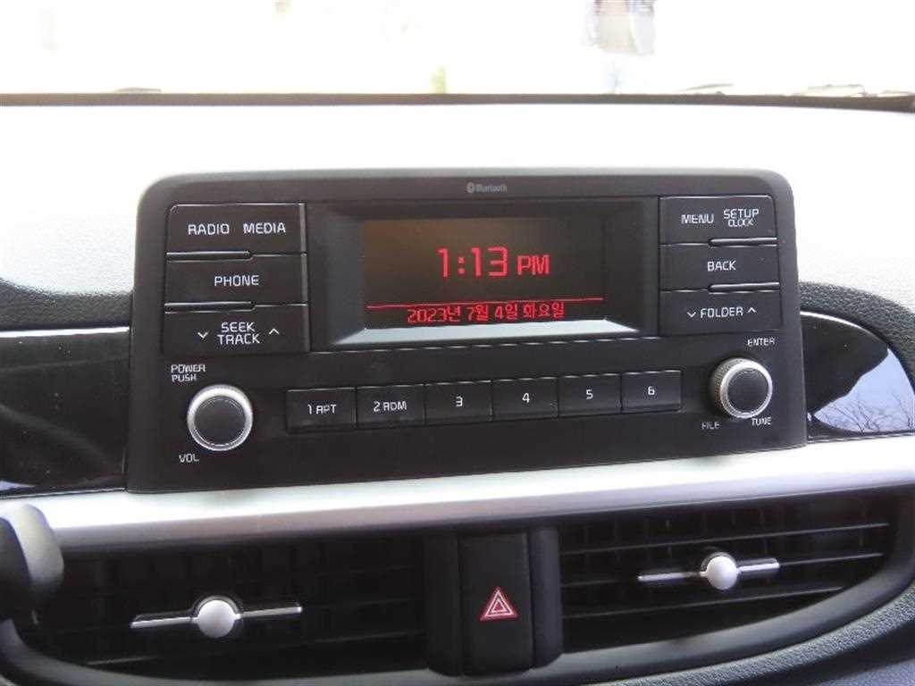 KIA Morning - Vista 8