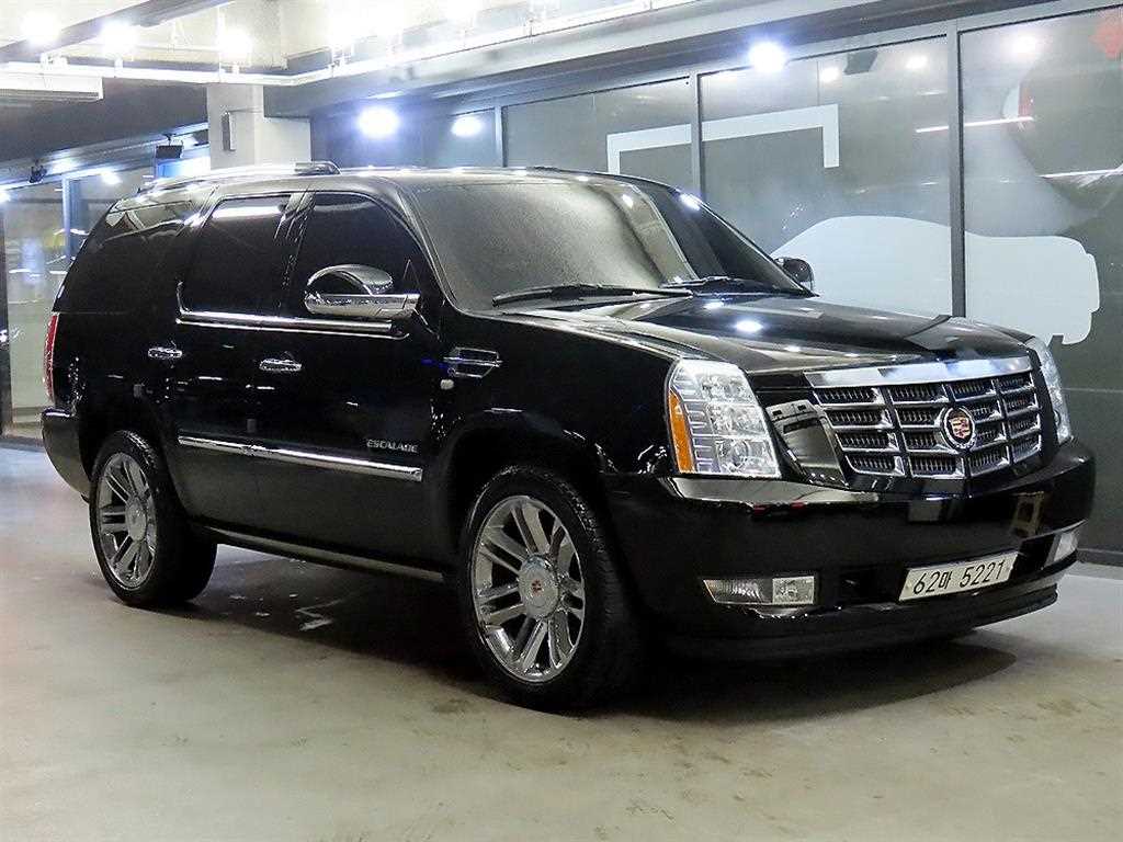 Cadillac Escalade 2012 Negro - Importación desde Corea - HF Imports Iquique - Foto 1