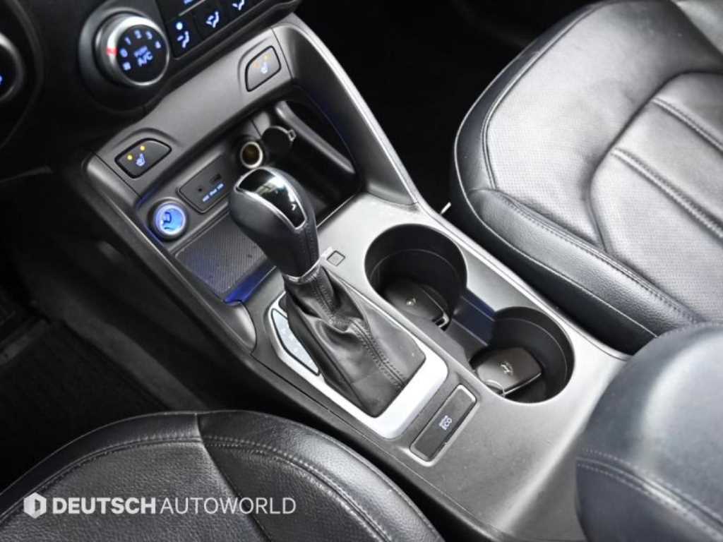 HYUNDAI Tucson - Vista 9