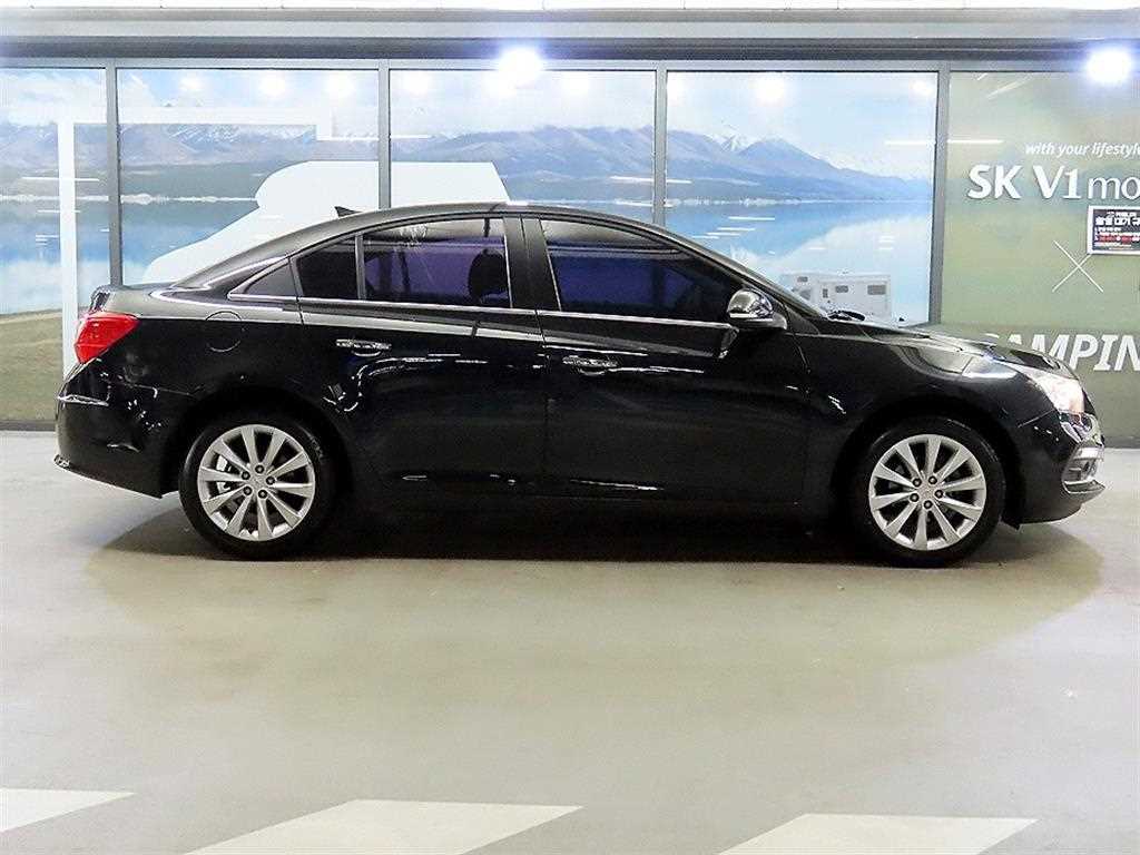 Chevrolet Cruise - Vista 3