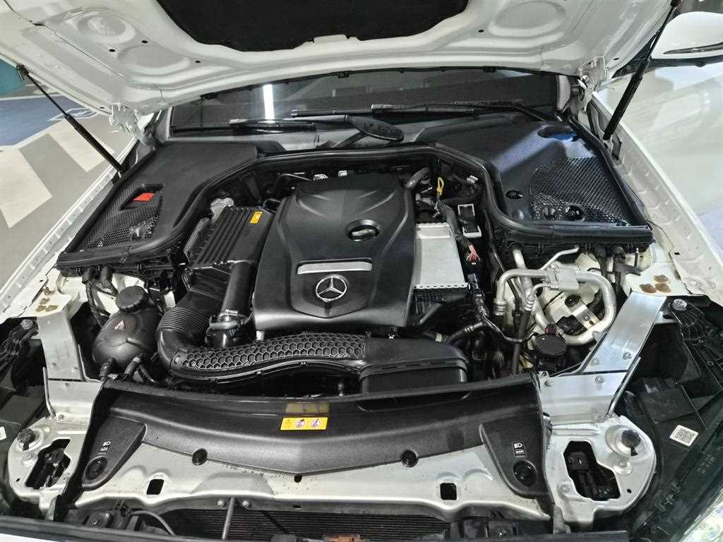 Mercedes Benz E class 2020 Blanco - Importación desde Corea - HF Imports Iquique - Foto 19