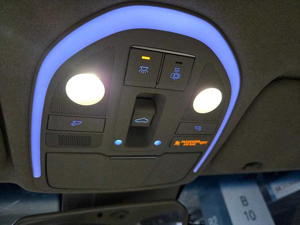 Genesis G70 2018 Blanco - Importación desde Corea - HF Imports Iquique - Foto 16