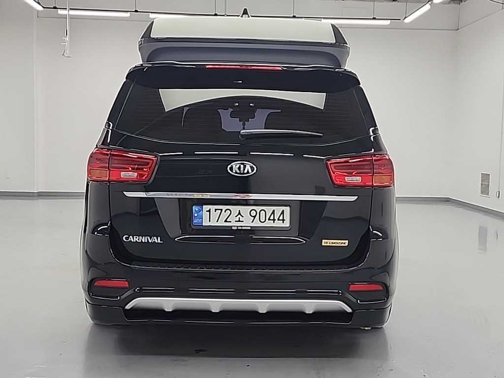 KIA Carnival - Vista 4