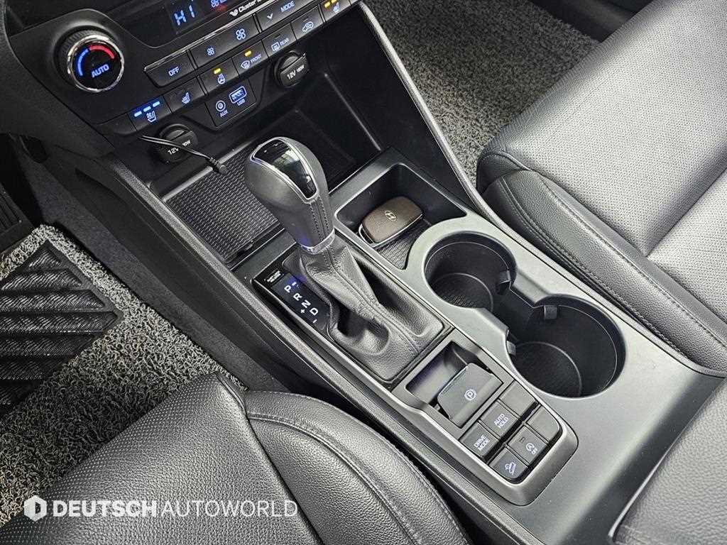 HYUNDAI Tucson - Vista 9