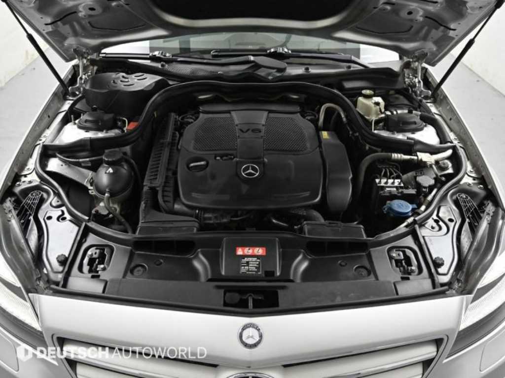 Mercedes Benz CLS Class - Vista 6