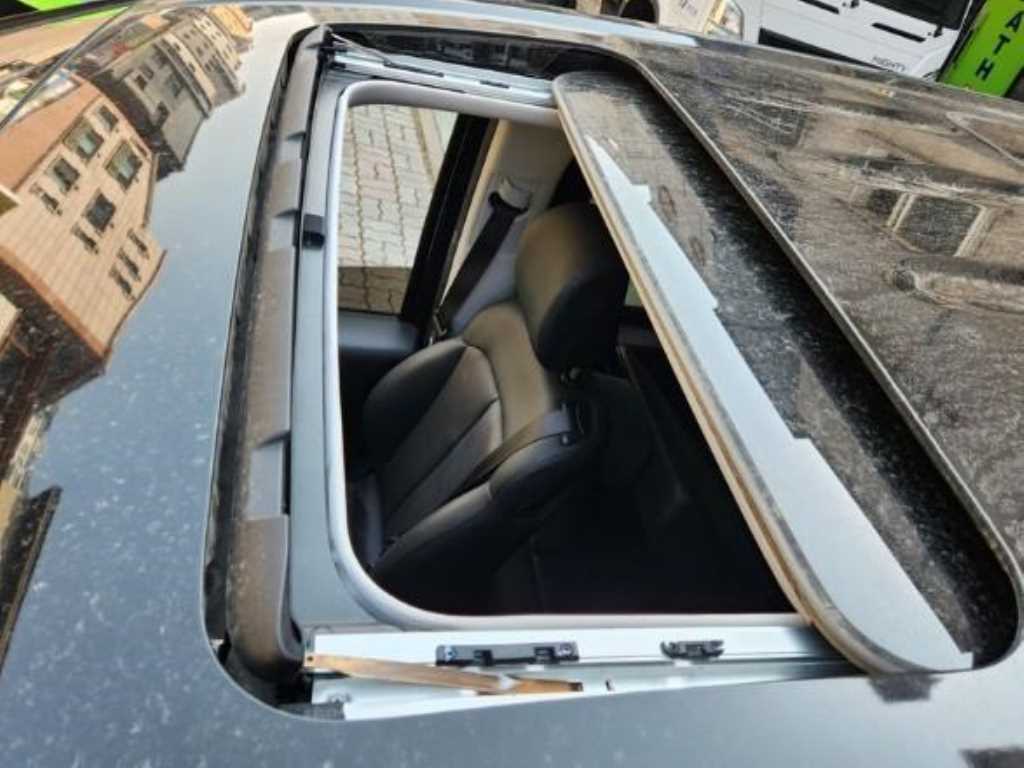 HYUNDAI Staria - Vista 2