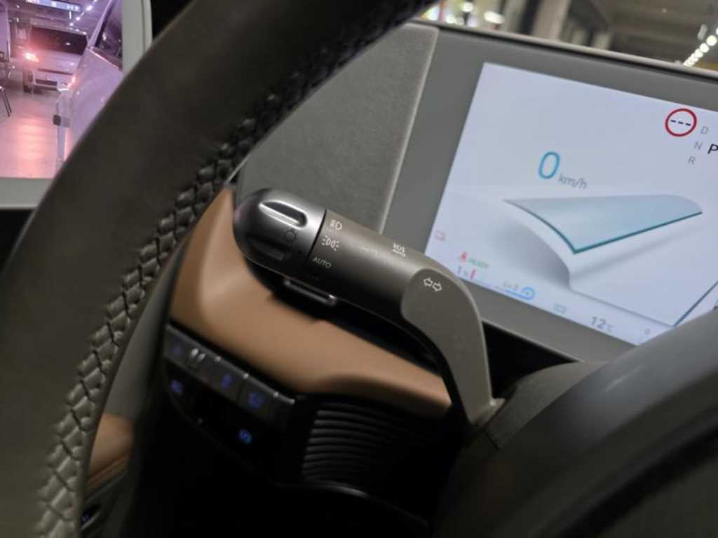 HYUNDAI Ioniq 5 - Vista 12