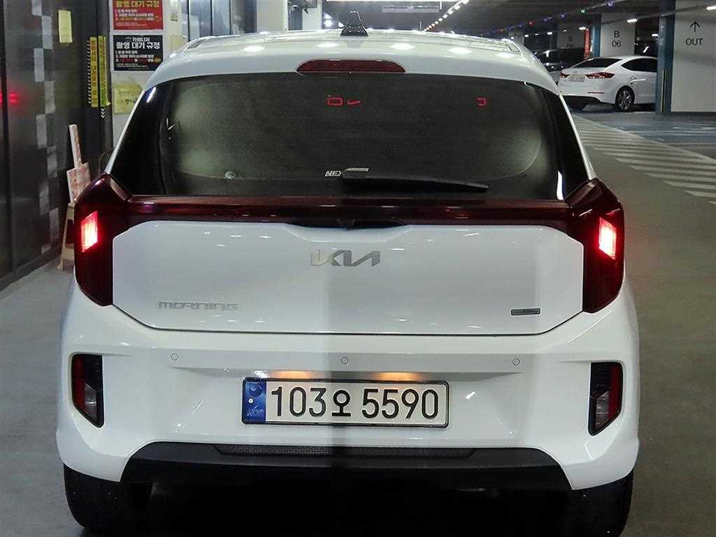 KIA Morning - Vista 5