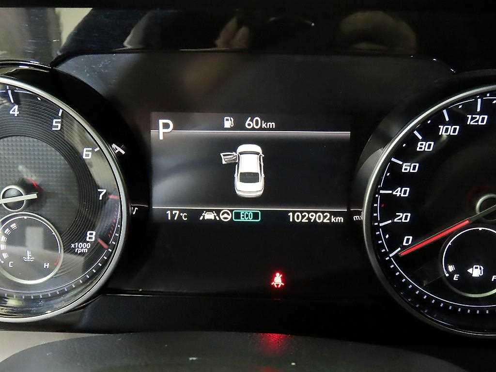 HYUNDAI Grandeur - Vista 9