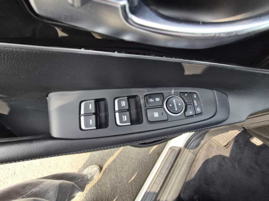 KIA Sorento - Vista 12