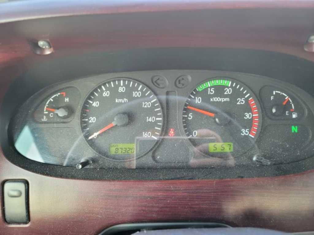 medium and large bus Hyundai bus - Vista 5