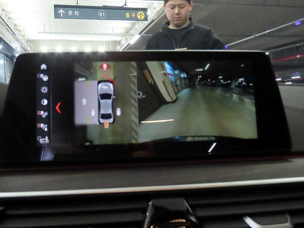 BMW 5 Series 2017 Negro - Importación desde Corea - HF Imports Iquique - Foto 15