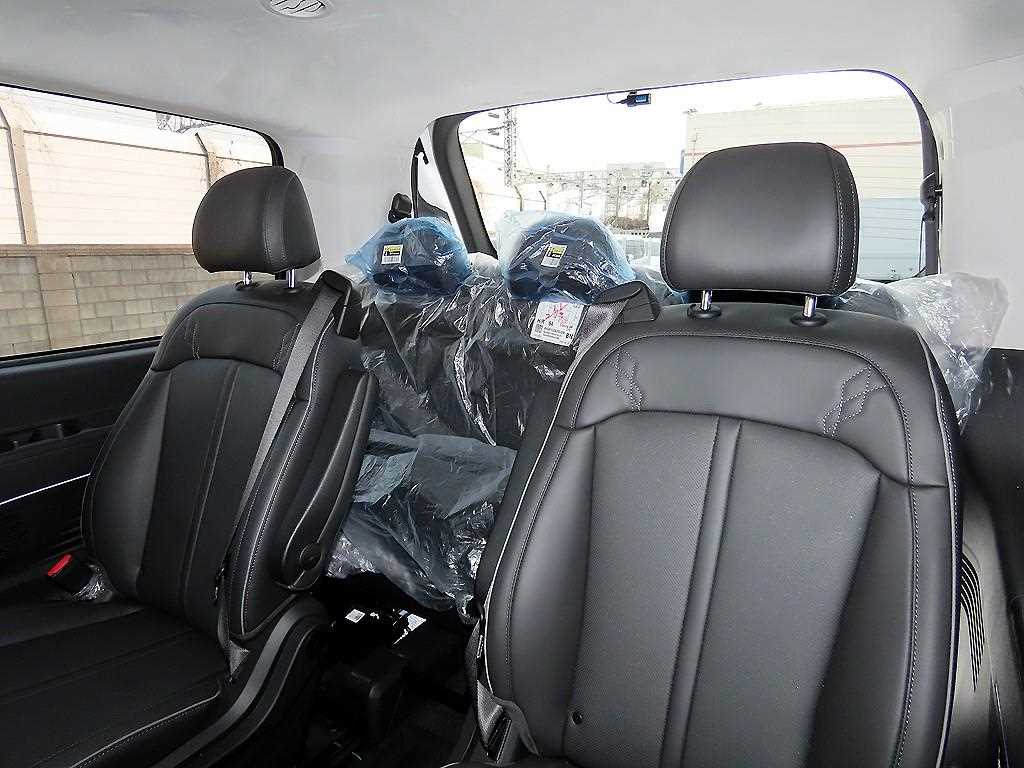 HYUNDAI Staria - Vista 7