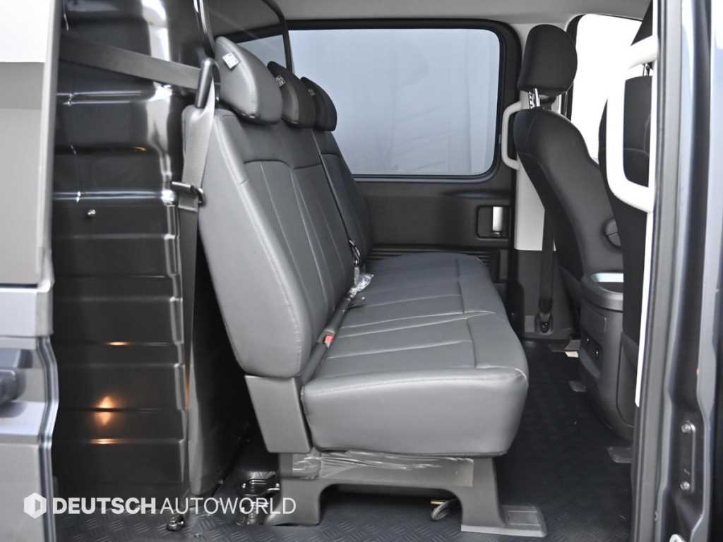 HYUNDAI Staria - Vista 12