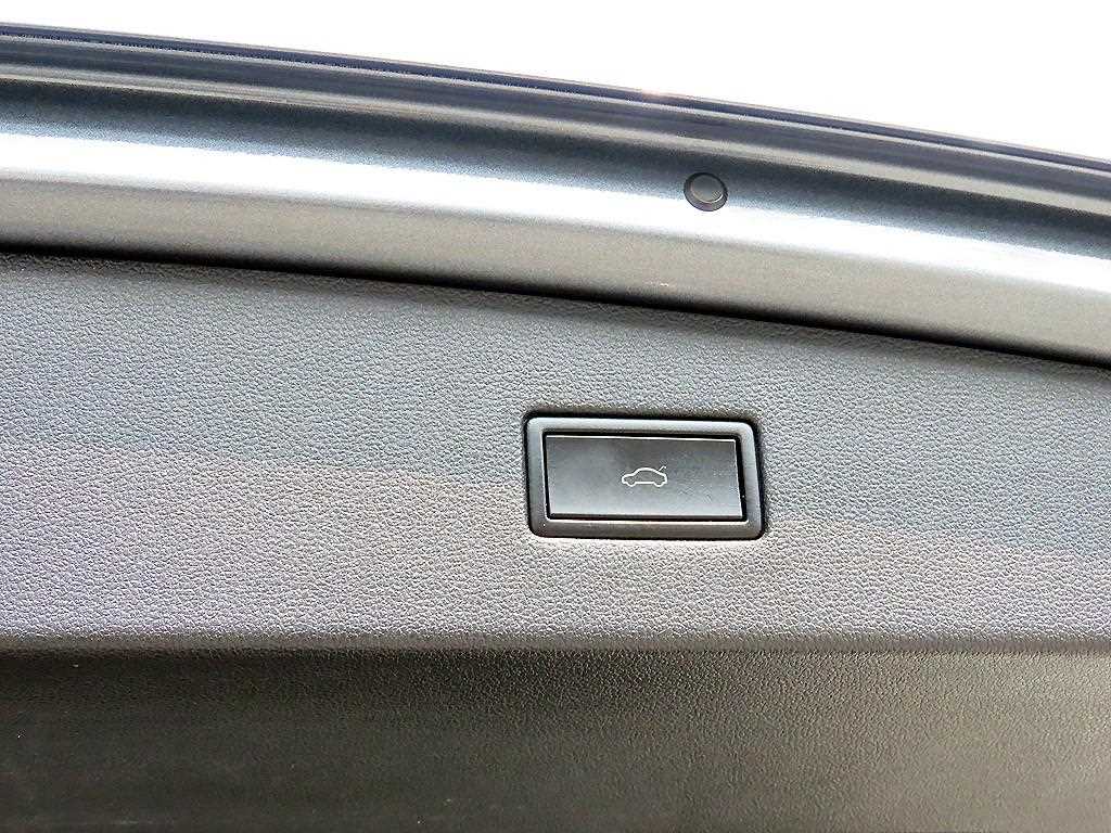 Volkswagen Tiguan 2020 Gris - Importación desde Corea - HF Imports Iquique - Foto 16