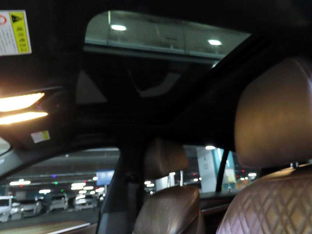 BMW 5 Series 2017 Negro - Importación desde Corea - HF Imports Iquique - Foto 17