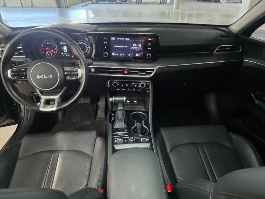 KIA K5 - Vista 8