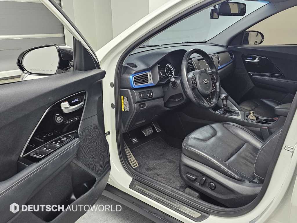 KIA Niro - Vista 11