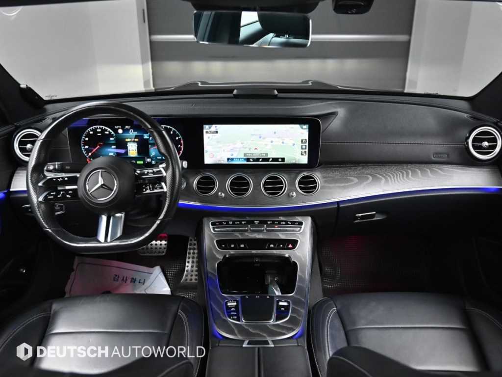 Mercedes Benz E class - Vista 7