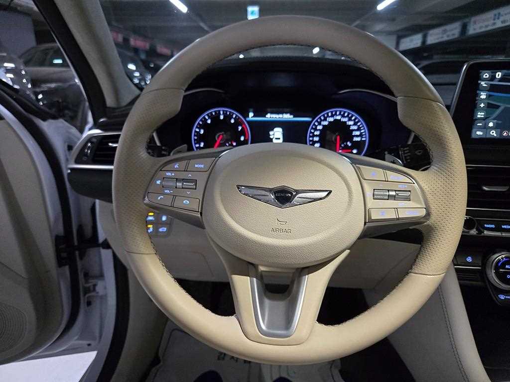 Genesis G70 - Vista 7