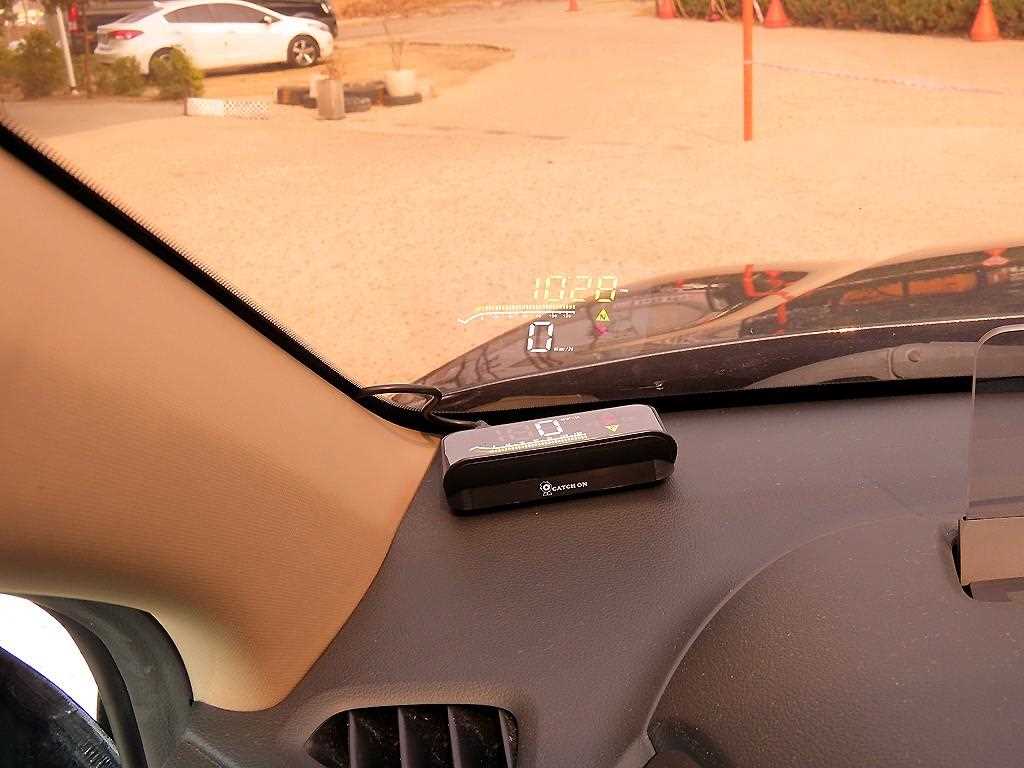 HYUNDAI Kona - Vista 10