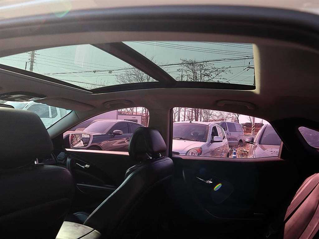 HYUNDAI Grandeur 2012 Blanco - Importación desde Corea - HF Imports Iquique - Foto 15