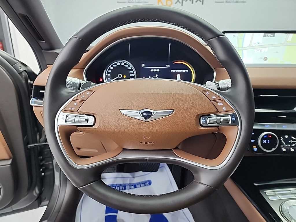 Genesis G80 - Vista 9